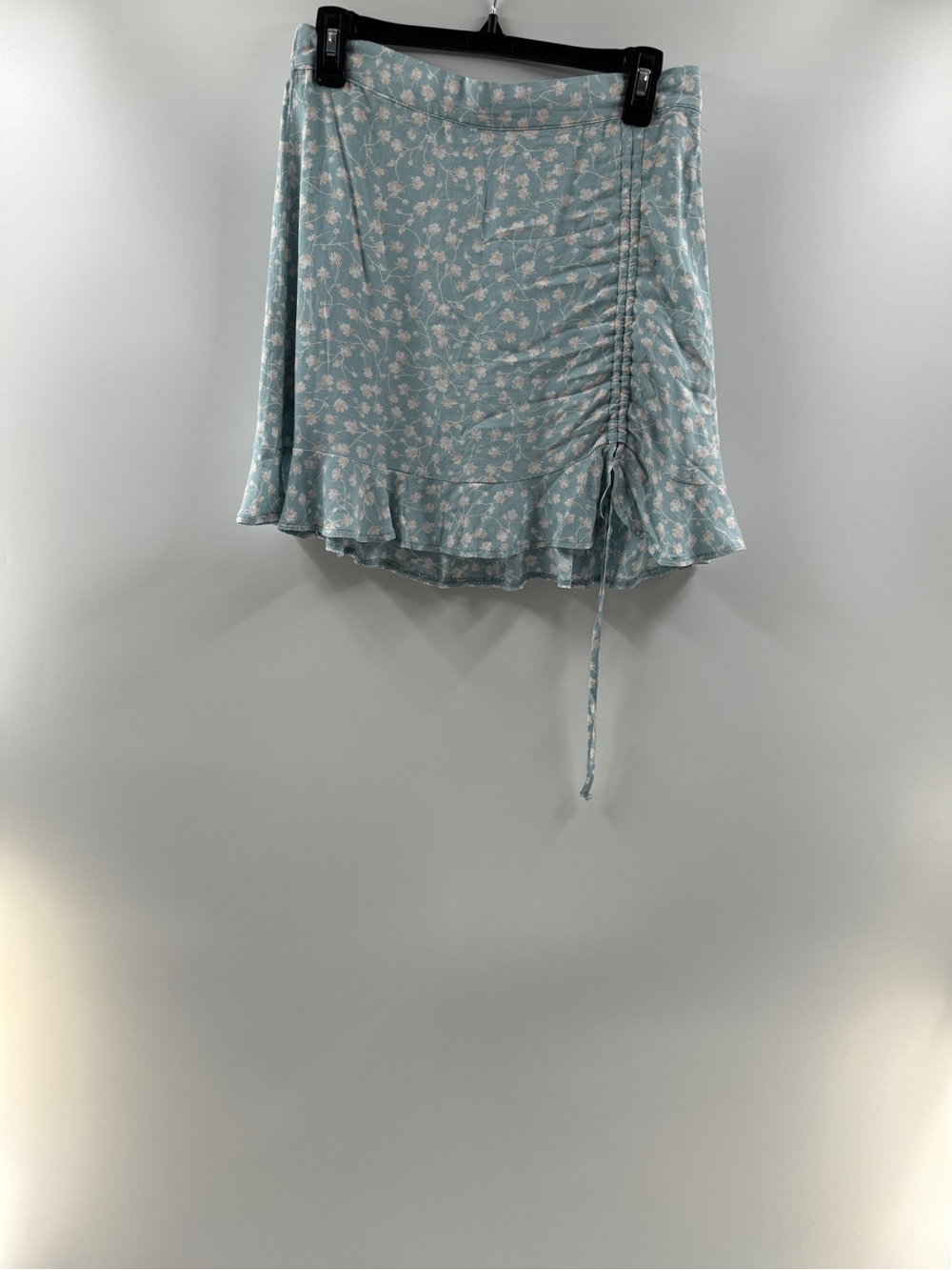 Garage Blue Ditsy Floral Ruched Mini Skirt Women's Medium Ruffle Hem
